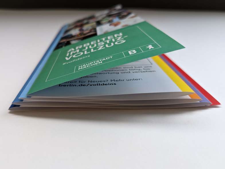 Leporello liegend mit verkürzten Stufen - Leporello Buch drucken