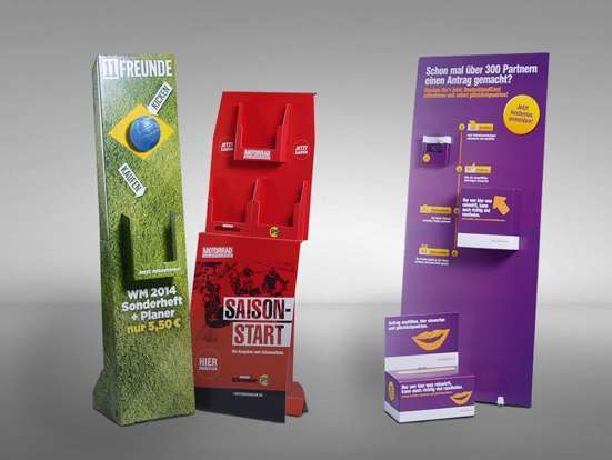 3 Bodensteller für Zeitschriften 3 Bodensteller für Zeitschriften