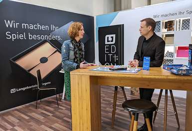 Messestand von Langebartes + Jürgens Hamburg GmbH