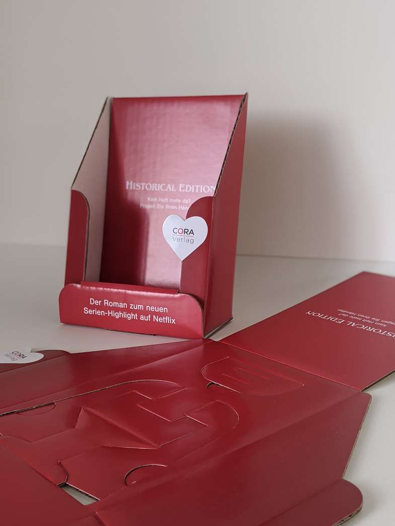 Prospektständer flach und aufgebaut Prospektständer flach und aufgebaut