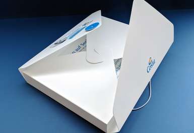 Sammelmappe weiß liegend auf blauem Untergrund - Drucksachen Hamburg