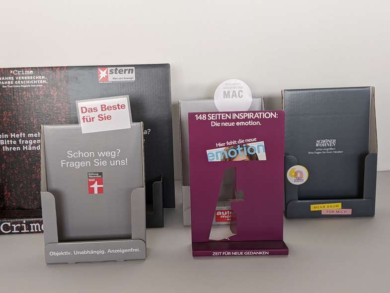 Auswahl an Thekenaufsteller für Zeitschriften Auswahl an Thekenaufsteller für Zeitschriften
