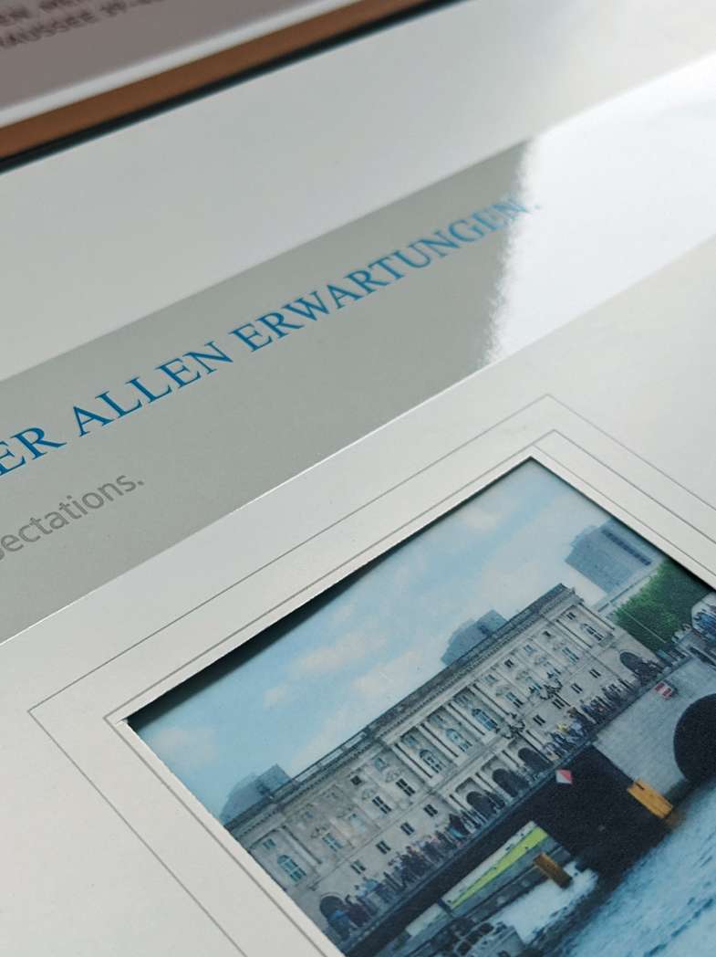 Folder Fensterstanzung und UV Lack Folder Fensterstanzung und UV Lack