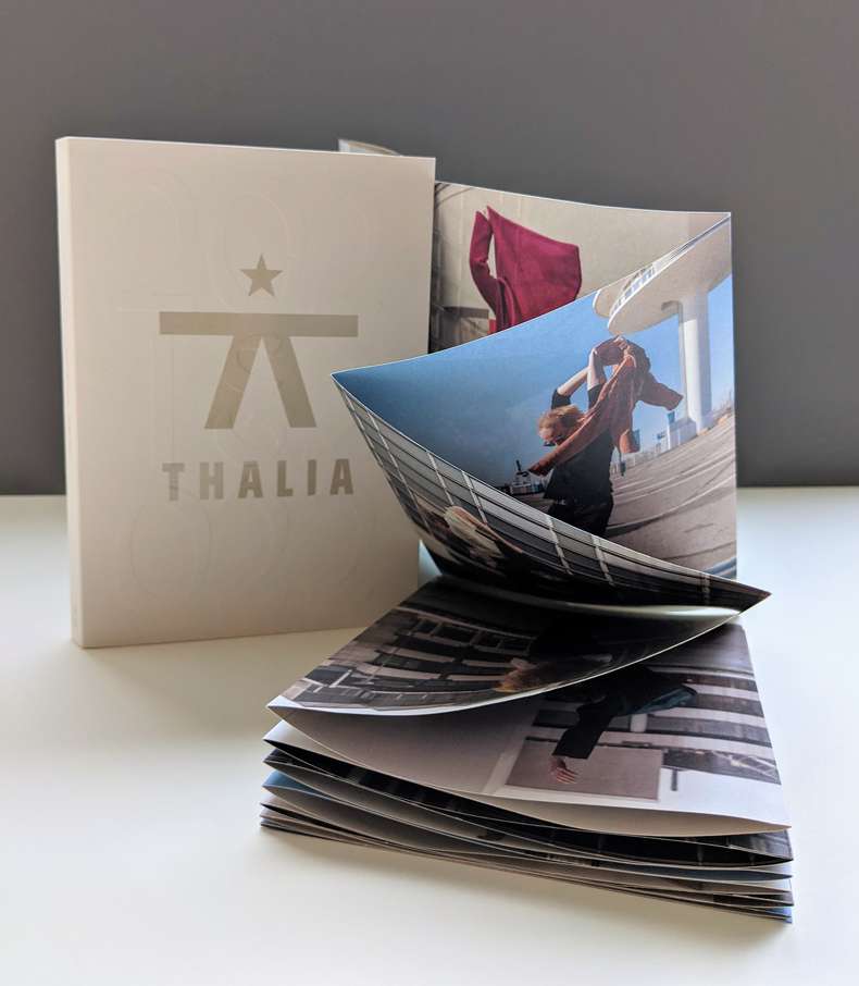 Thalia Theater - Leporello Buch drucken Leporello stehend und liegend vom Thalia Theater - Leporello Buch drucken