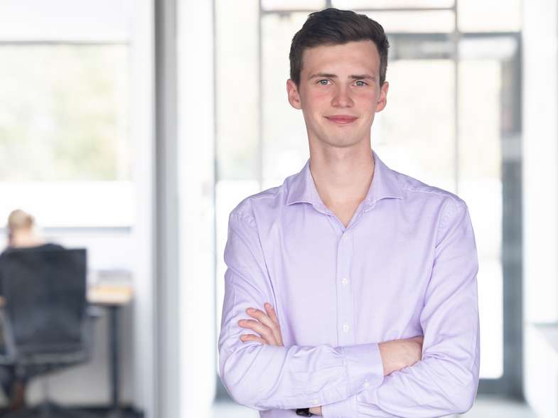 Julius Lemcke, Produktionsleiter bei Langebartels+Jürgens Hamburg GmbH