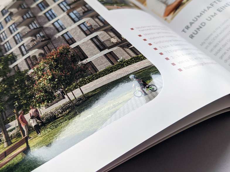 Exposee mit Drip-off Lackierung Exposee mit Drip-off Lackierung