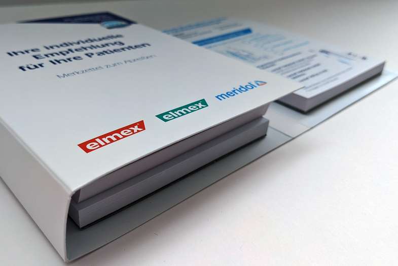 Rezeptblock im Umschlag geschlossen Rezeptblock im Umschlag geschlossen