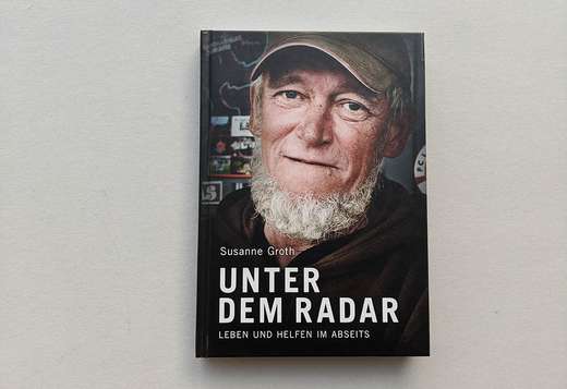 Unter dem Radar Buch Unter dem Radar Buch von Langebartes + Jürgens Hamburg GmbH