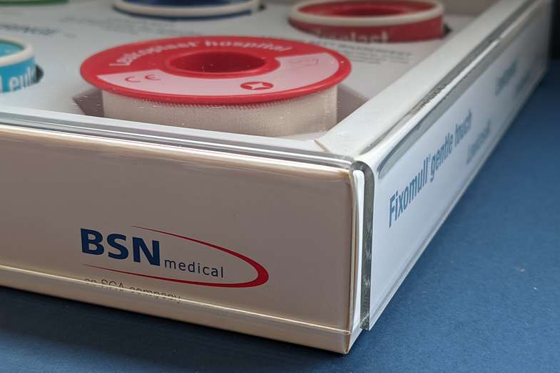 Acrylhaube für Präsentkarton