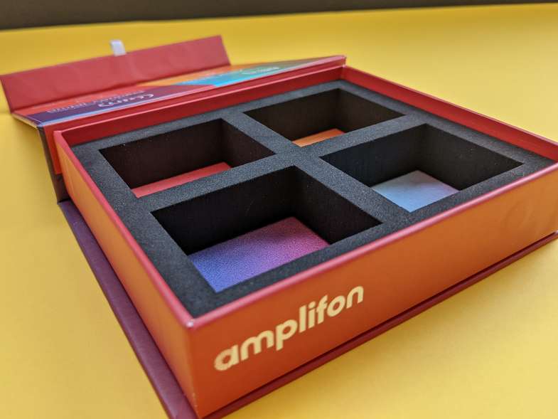 Klappdeckelkarton mit Schaumstoffeinsatz