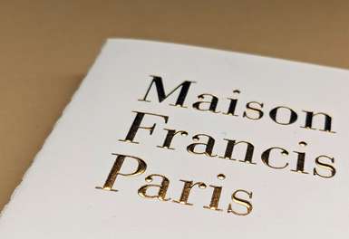 Veredelung Heissfolie und Blindpraegung